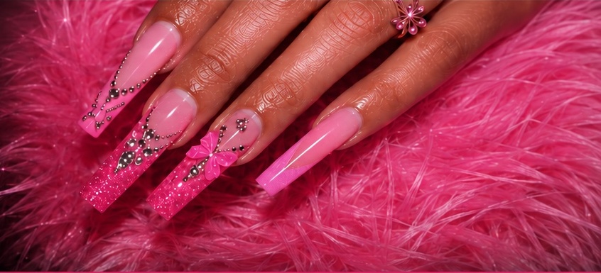 Signature nail set